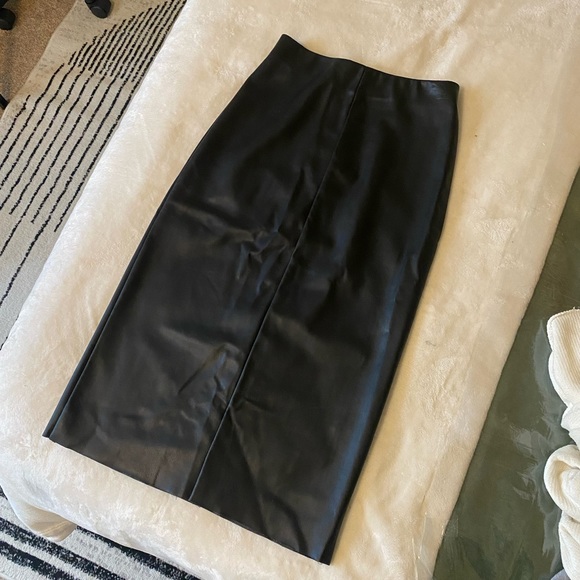 ❤️SOLD❤️ - Picture 2 of 4